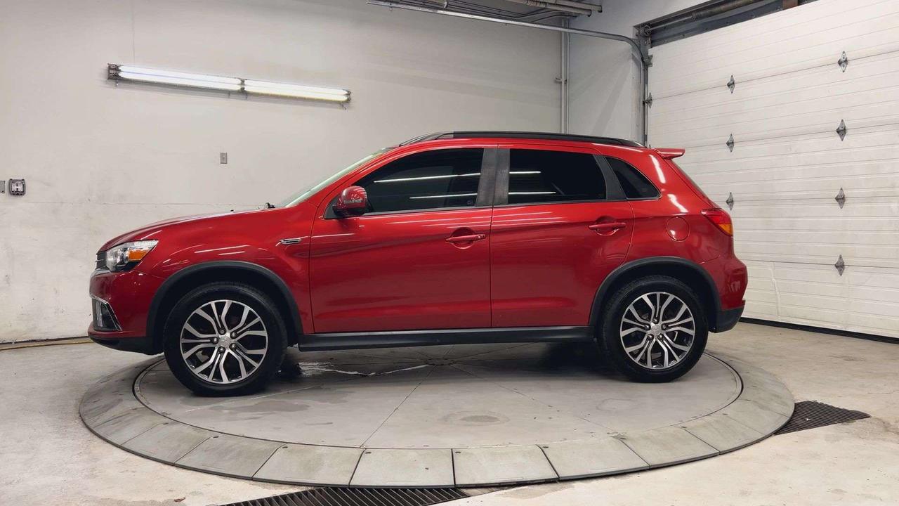 2019 Mitsubishi RVR SE AWD | LOW KMS! | HTD SEATS | CARPLAY | ALLOYS Photo