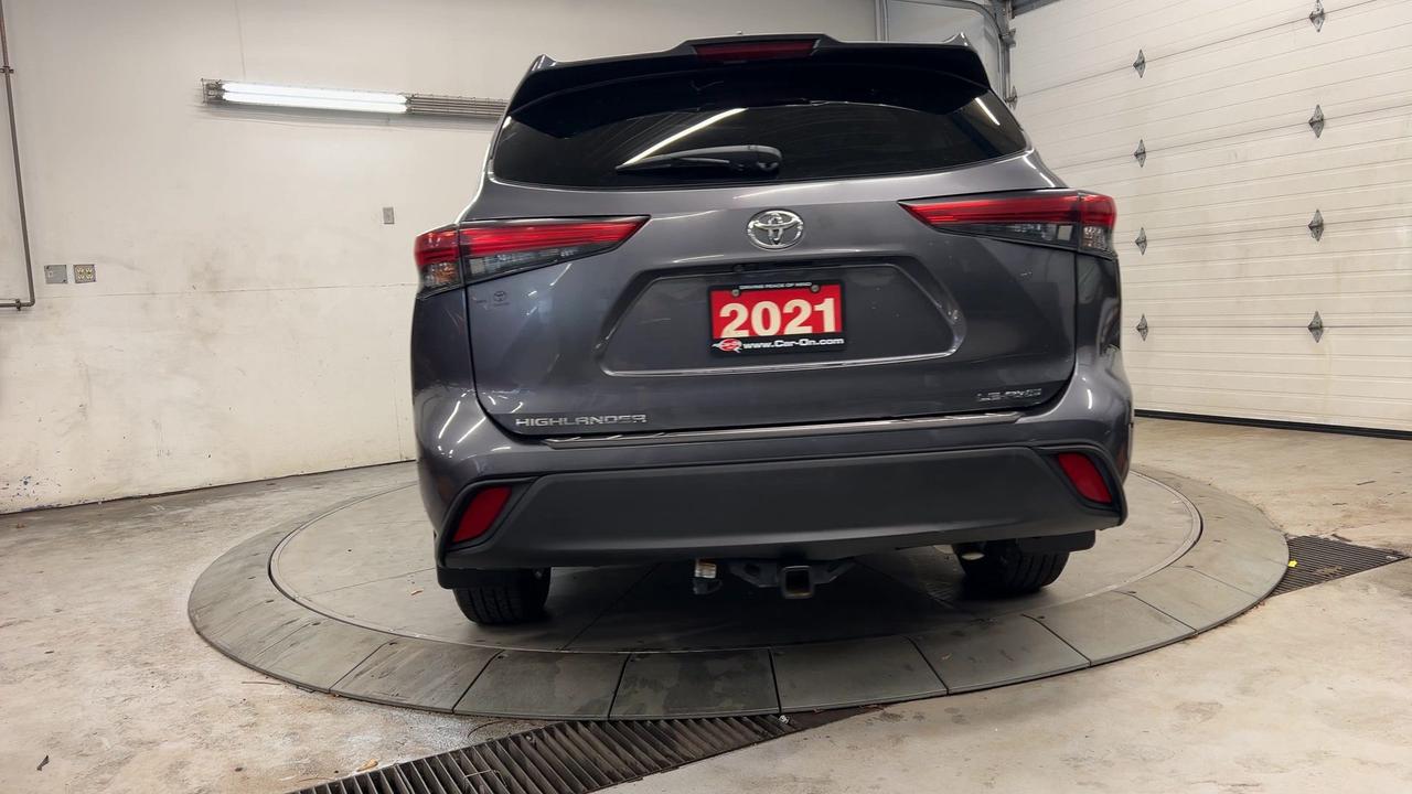 2021 Toyota Highlander AWD | 8-PASS | CARPLAY | ALLOYS | ADAPT. CRUISE Photo