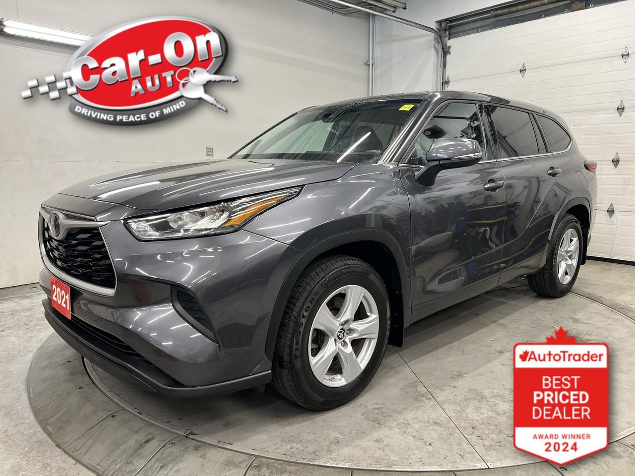 2021 Toyota Highlander AWD | 8-PASS | CARPLAY | ALLOYS | ADAPT. CRUISE Photo