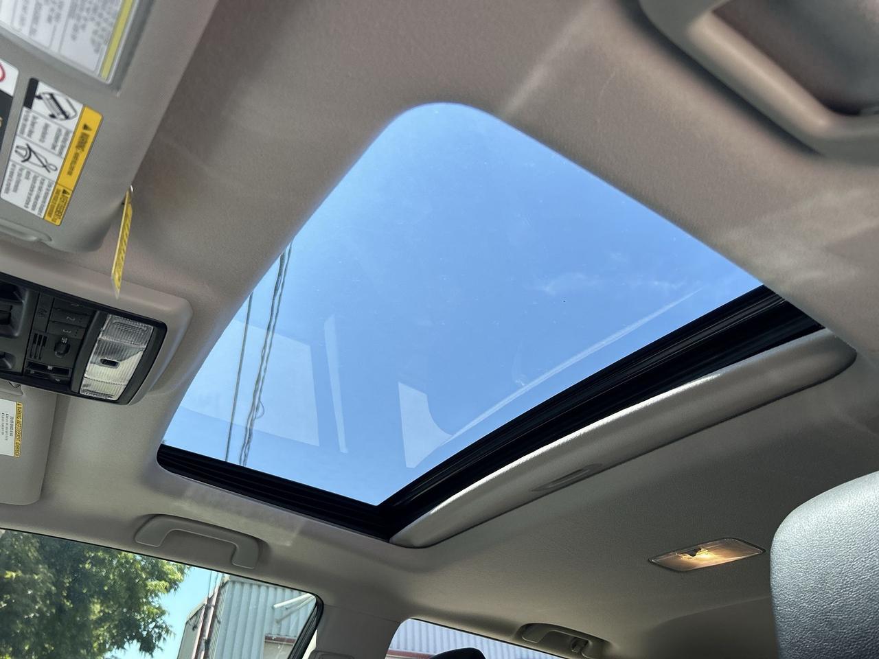 2021 Toyota 4Runner NIGHTSHADE 4X4 | LOW KMS | LEATHER | SUNROOF | NAV Photo