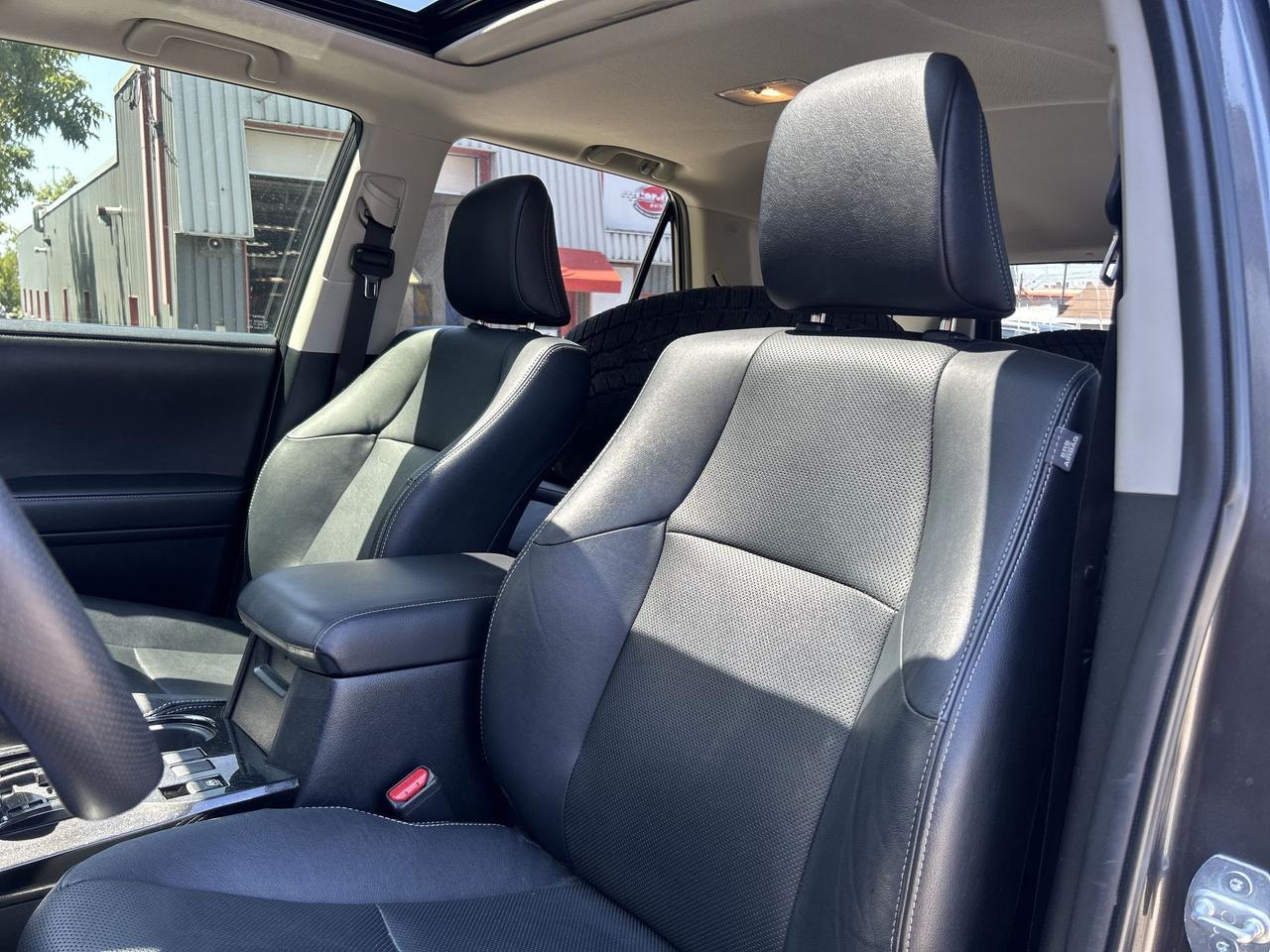 2021 Toyota 4Runner NIGHTSHADE 4X4 | LOW KMS | LEATHER | SUNROOF | NAV Photo