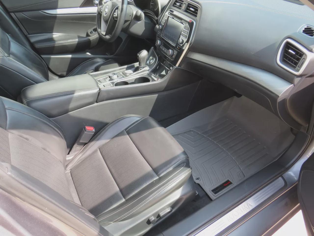 2016 Nissan Maxima SV Photo