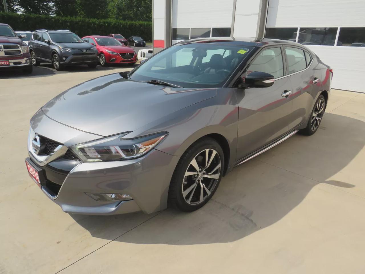 2016 Nissan Maxima SV Photo