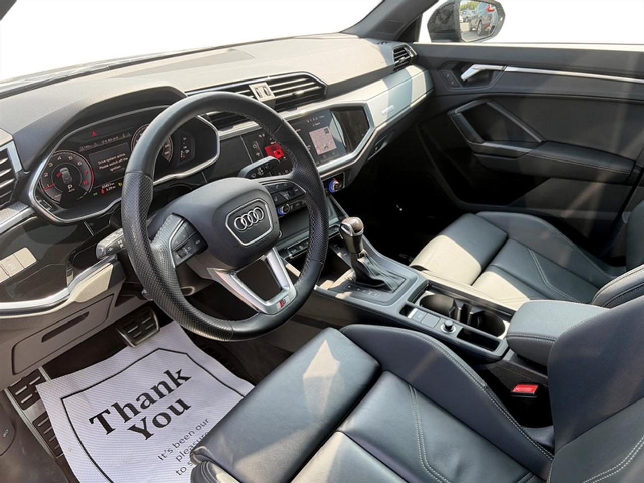2023 Audi Q3 45 Technik S-line  **CLEAN CARFAX** Photo