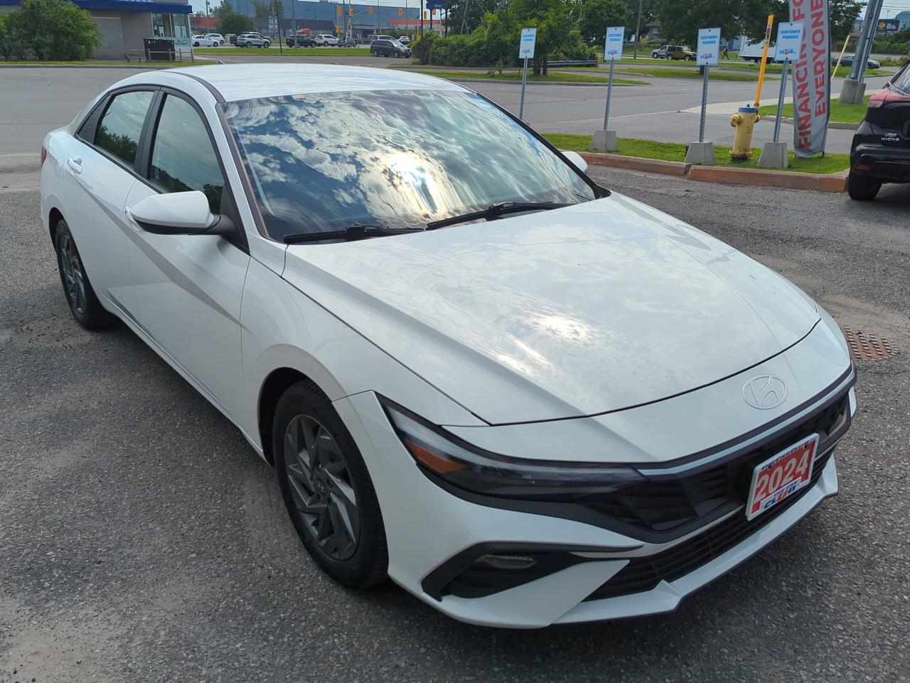 2024 Hyundai Elantra Preferred
