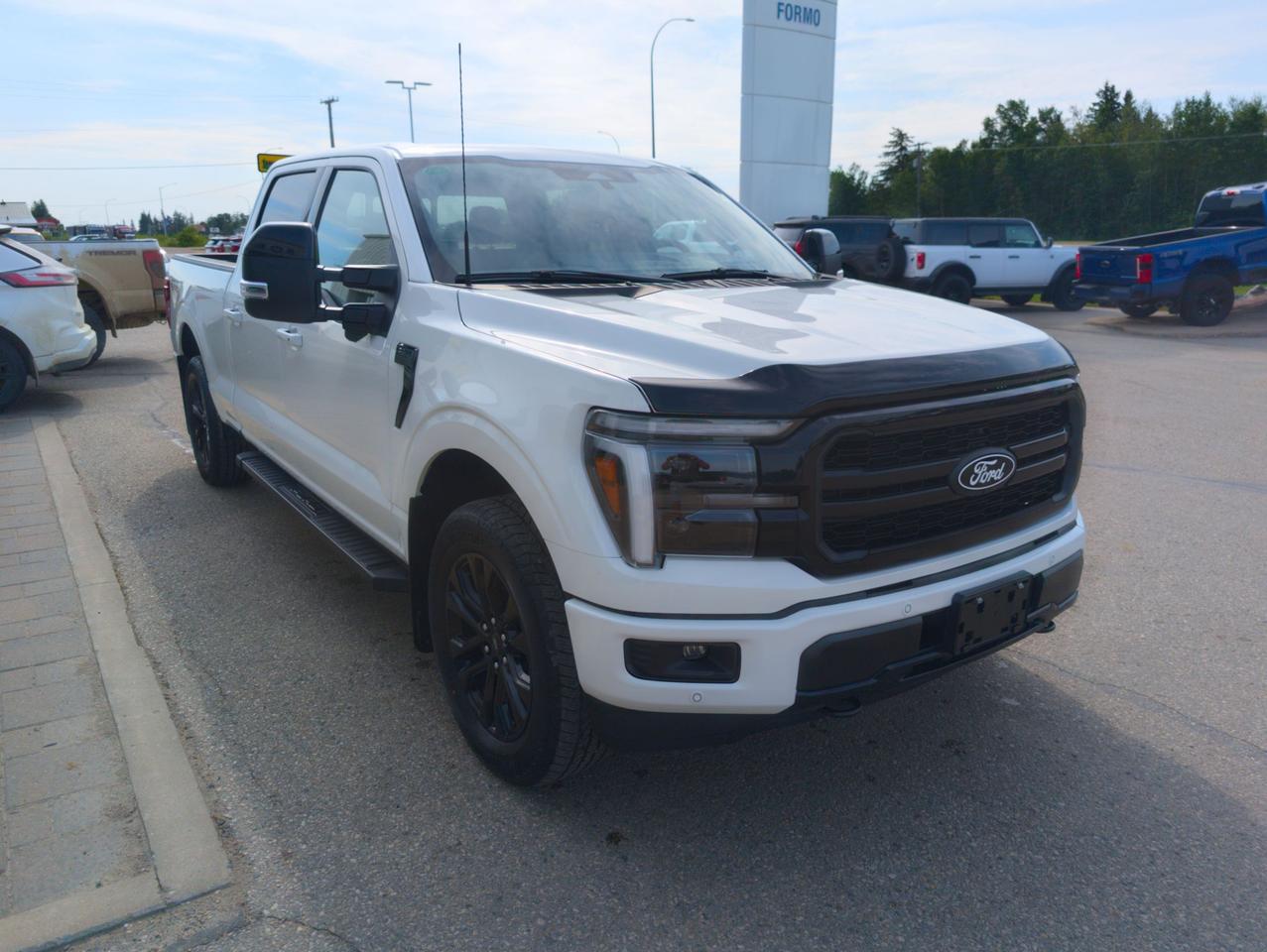 2026 Ford F-150 Lariat Photo3