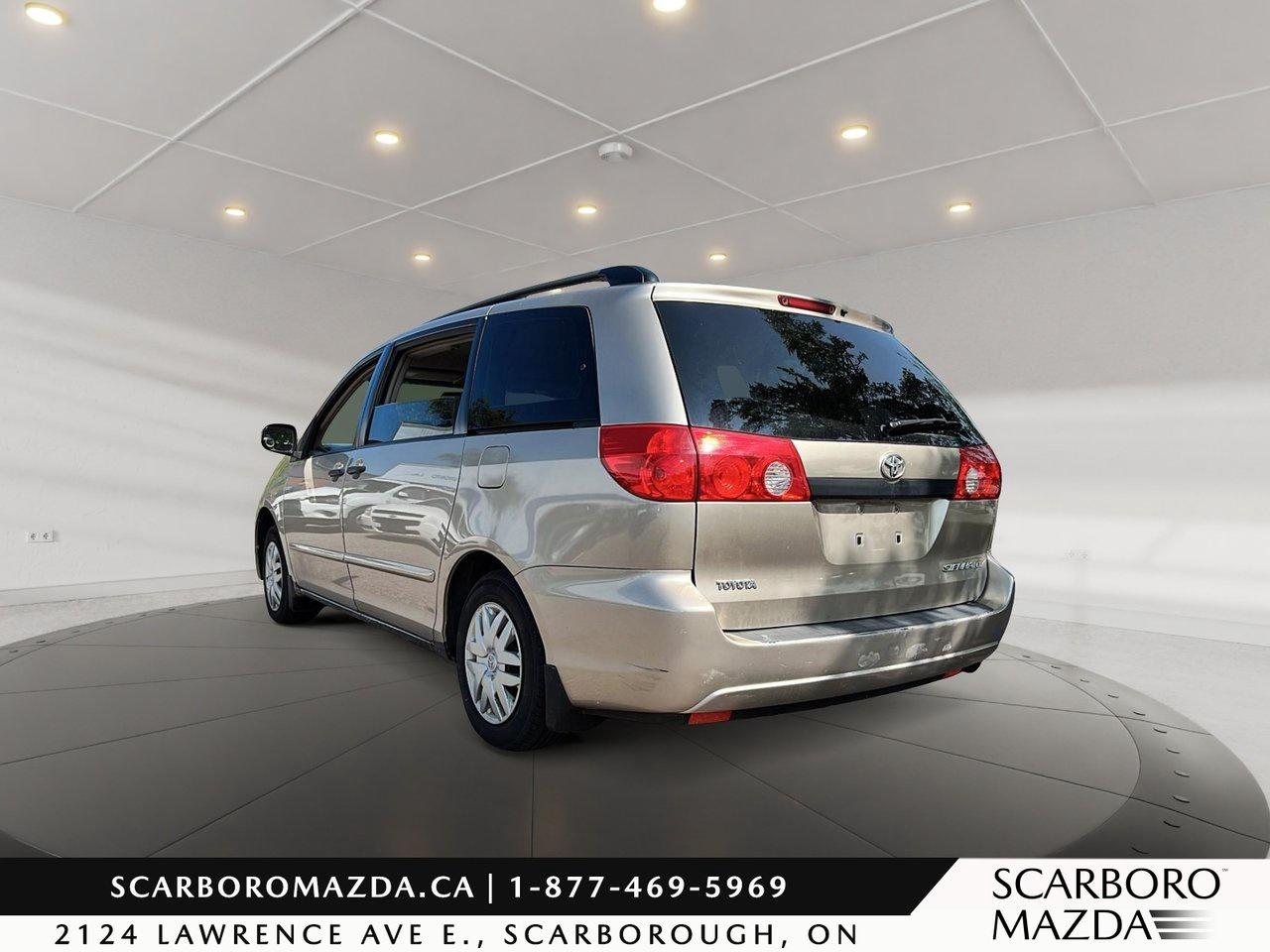 2008 Toyota Sienna CE Photo4