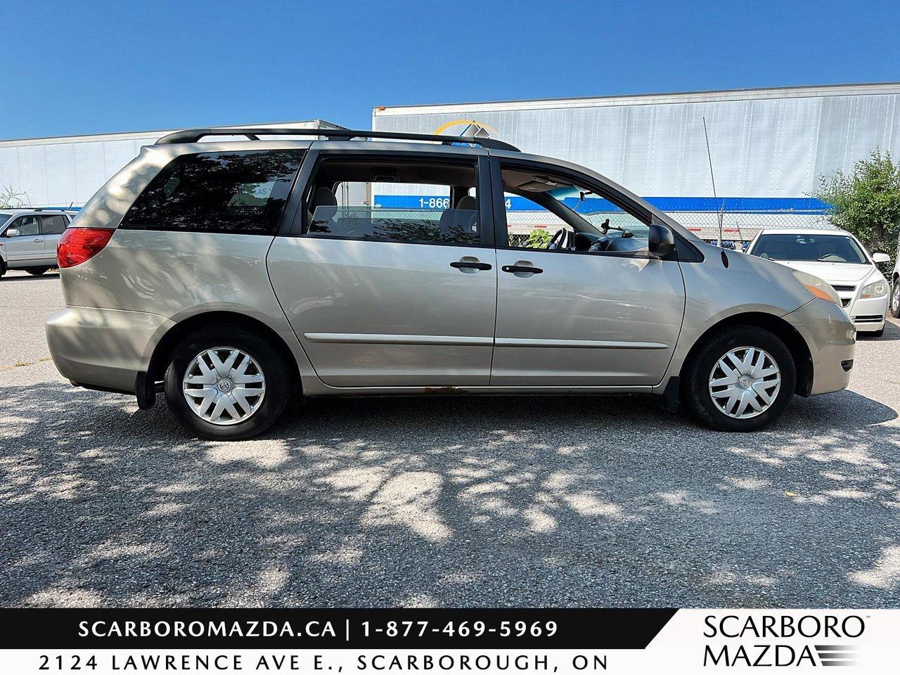 2008 Toyota Sienna CE Photo