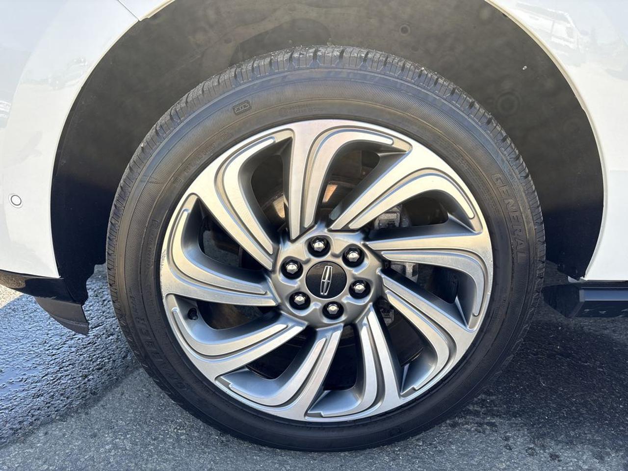 2022 Lincoln Navigator Reserve Photo2