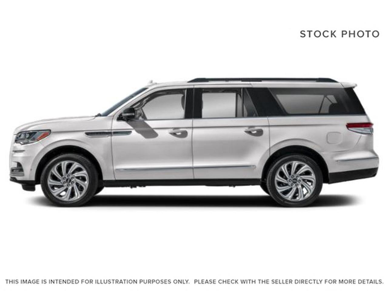 2024 Lincoln Navigator L Reserve Photo1