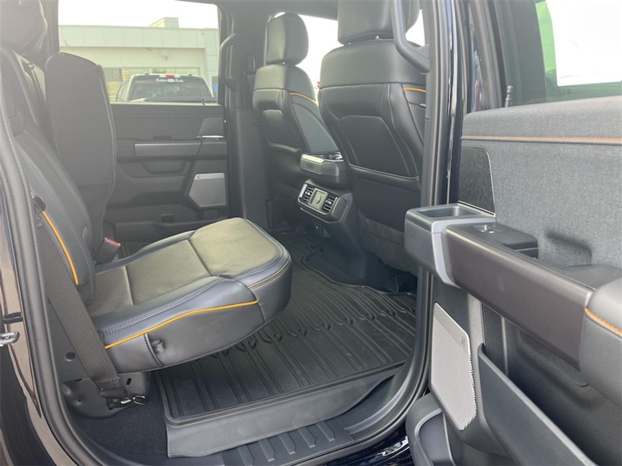 2026 Ford F-150 Tremor  - Leather Seats - Sunroof Photo5