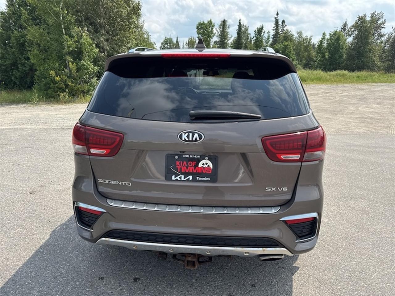 2019 Kia Sorento SX  Panoramic Sunroof- $229 B/W Photo