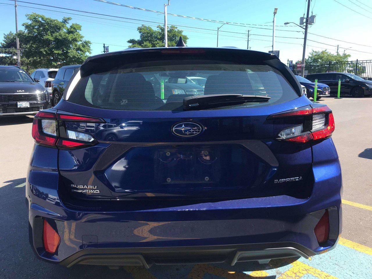 2024 Subaru Impreza Touring Photo