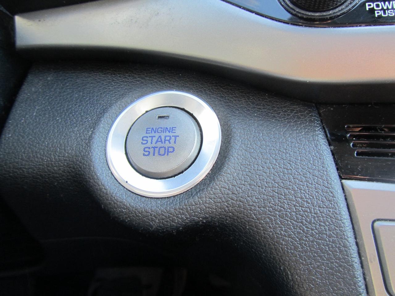 2017 Hyundai Elantra 4dr Sdn Auto GLS Photo
