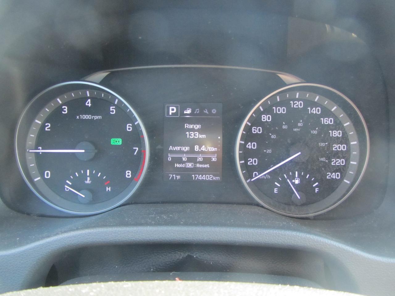 2017 Hyundai Elantra 4dr Sdn Auto GLS Photo