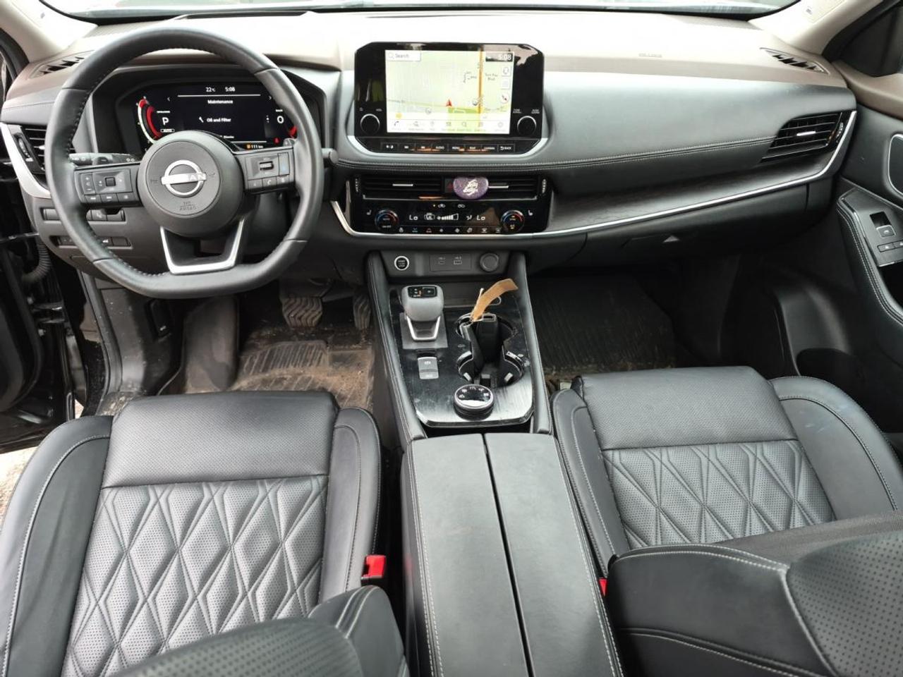 2023 Nissan Rogue AWD Platinum Photo