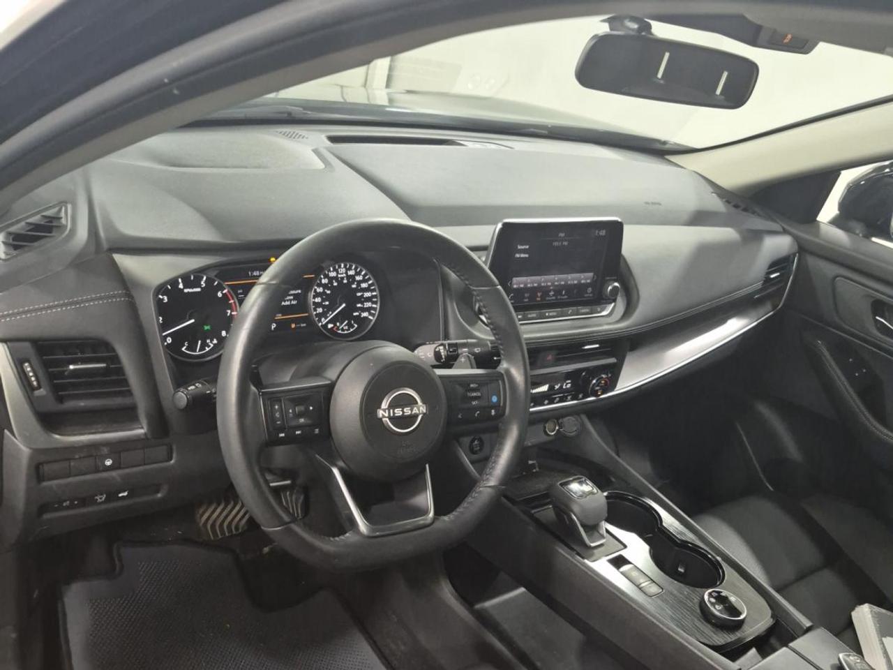 2024 Nissan Rogue AWD SV Moonroof Photo