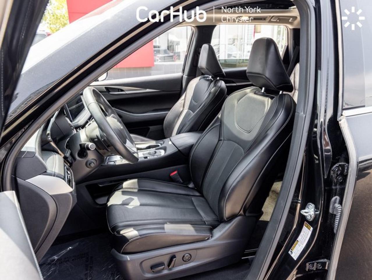 2024 Infiniti QX60 LUXE Apple CarPlay Android Auto Panoramic Roof Remote Start 7-Passenger Seats Photo