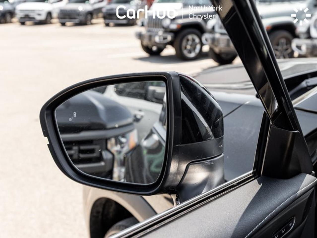 2024 Infiniti QX60 LUXE Apple CarPlay Android Auto Panoramic Roof Remote Start 7-Passenger Seats Photo