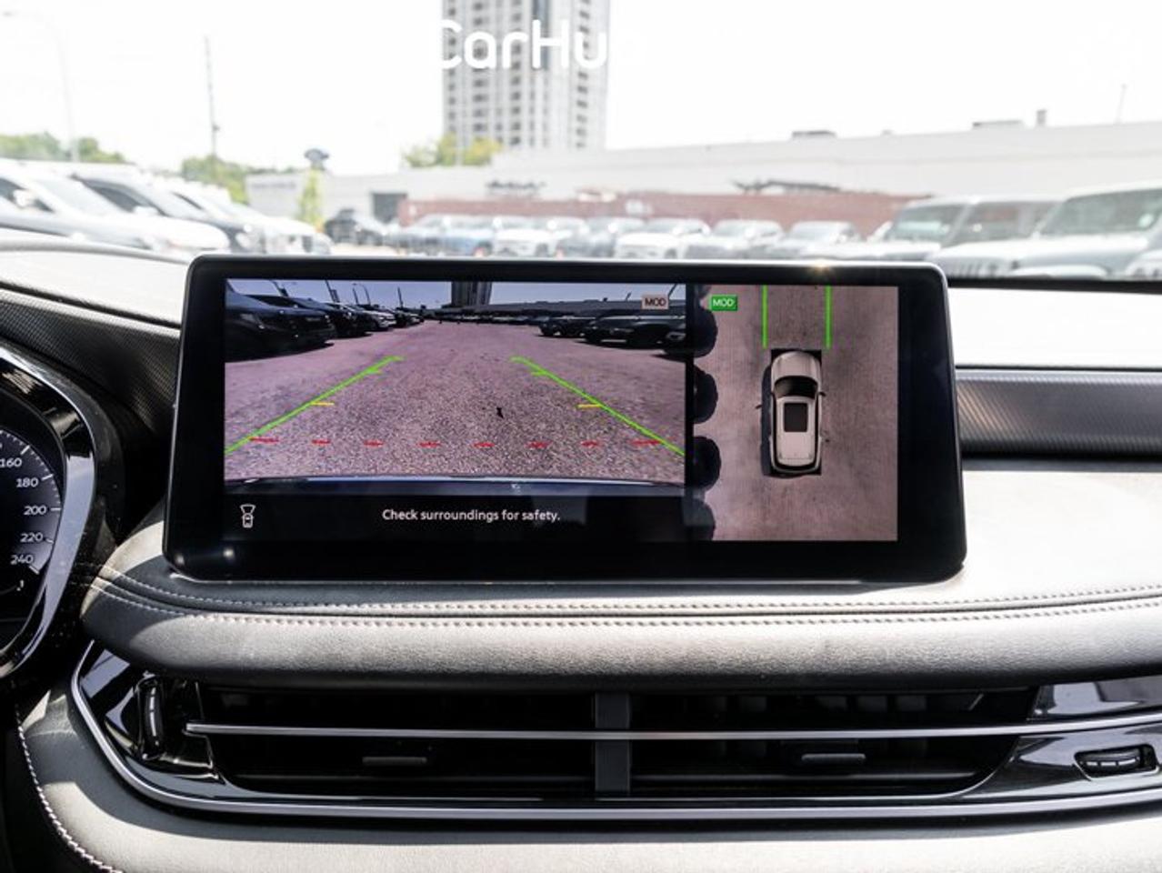 2024 Infiniti QX60 LUXE Apple CarPlay Android Auto Panoramic Roof Remote Start 7-Passenger Seats Photo
