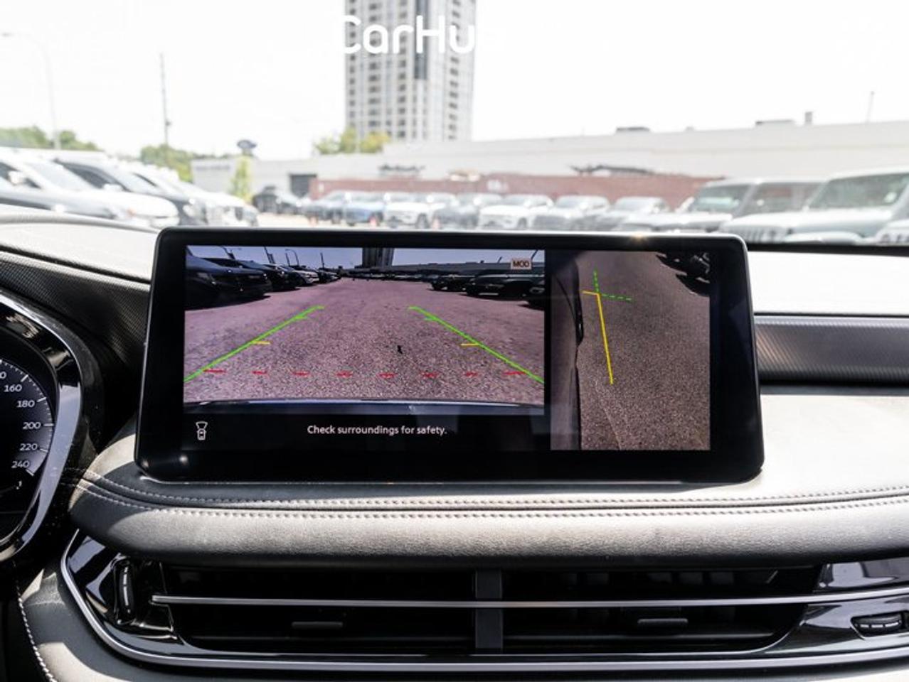 2024 Infiniti QX60 LUXE Apple CarPlay Android Auto Panoramic Roof Remote Start 7-Passenger Seats Photo