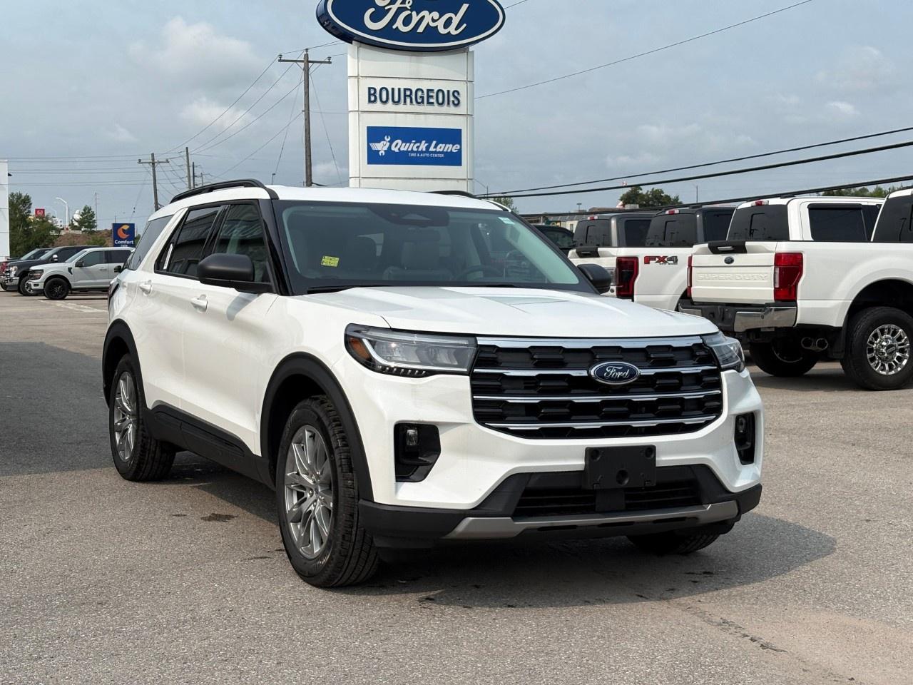 2026 Ford Explorer Active w/200A Pkg 4WD Photo
