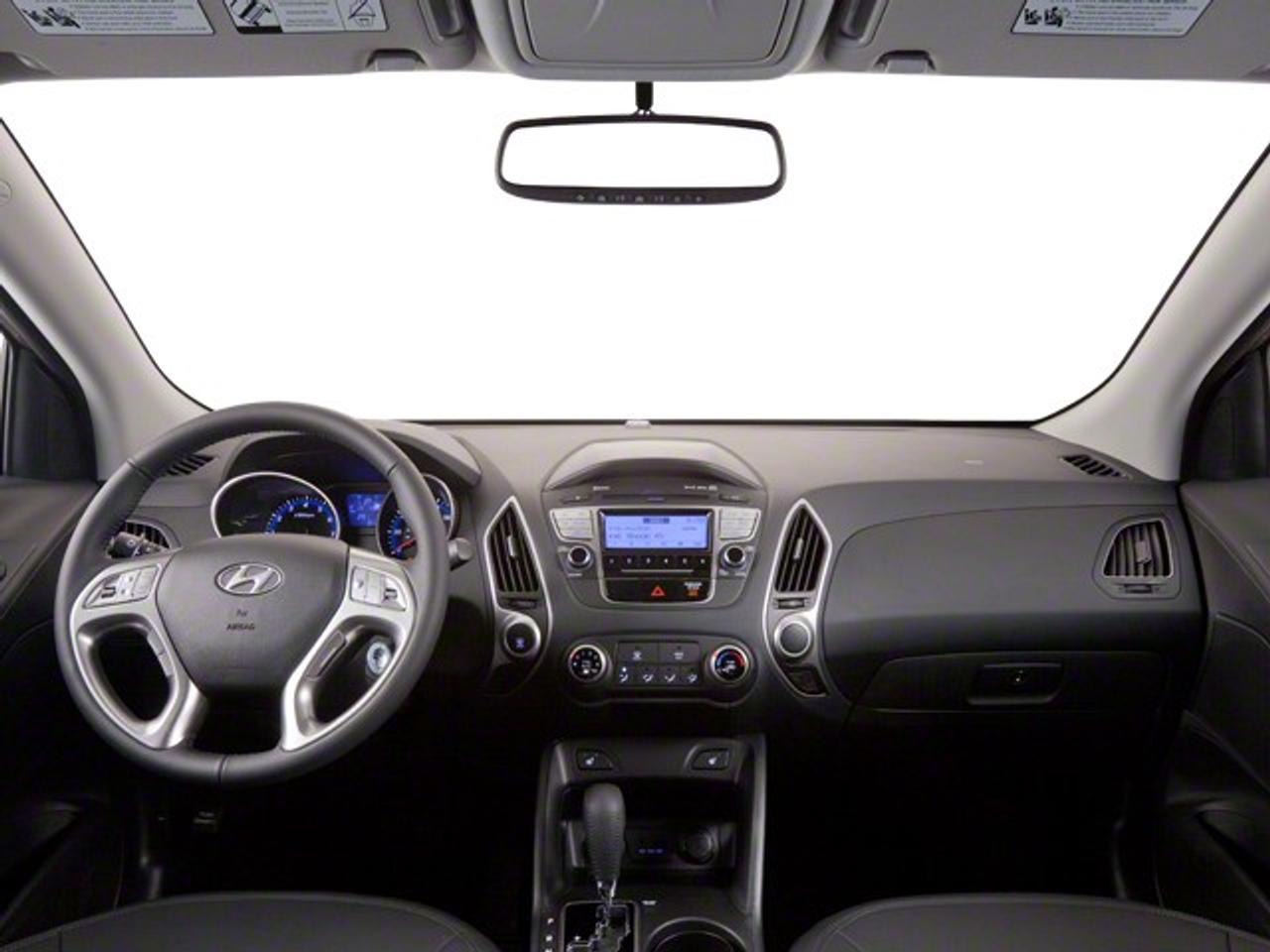 2010 Hyundai Tucson FWD 4dr I4 Auto GL Photo