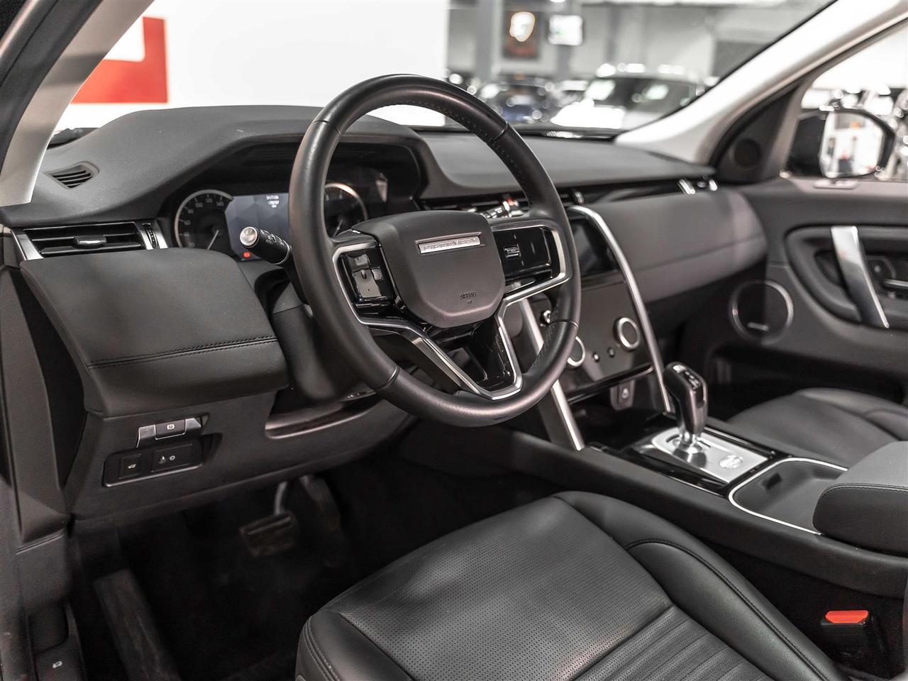 2023 Land Rover Discovery Sport SE|Black Pack|Accident Free|Ontario Vehicle|Adaptive Cruise Photo4