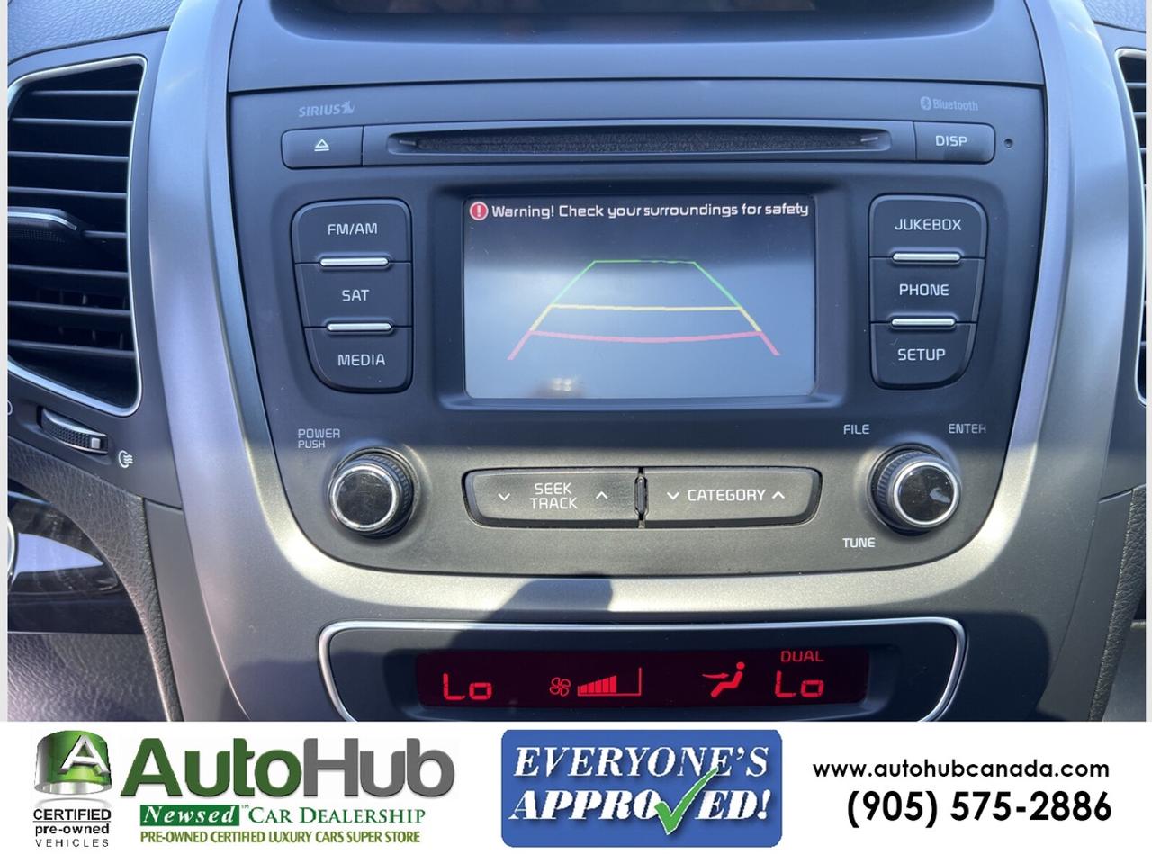 2015 Kia Sorento EX-AWD-V6-LEATHER-PANOROOF-BACKUP CAMERA Photo