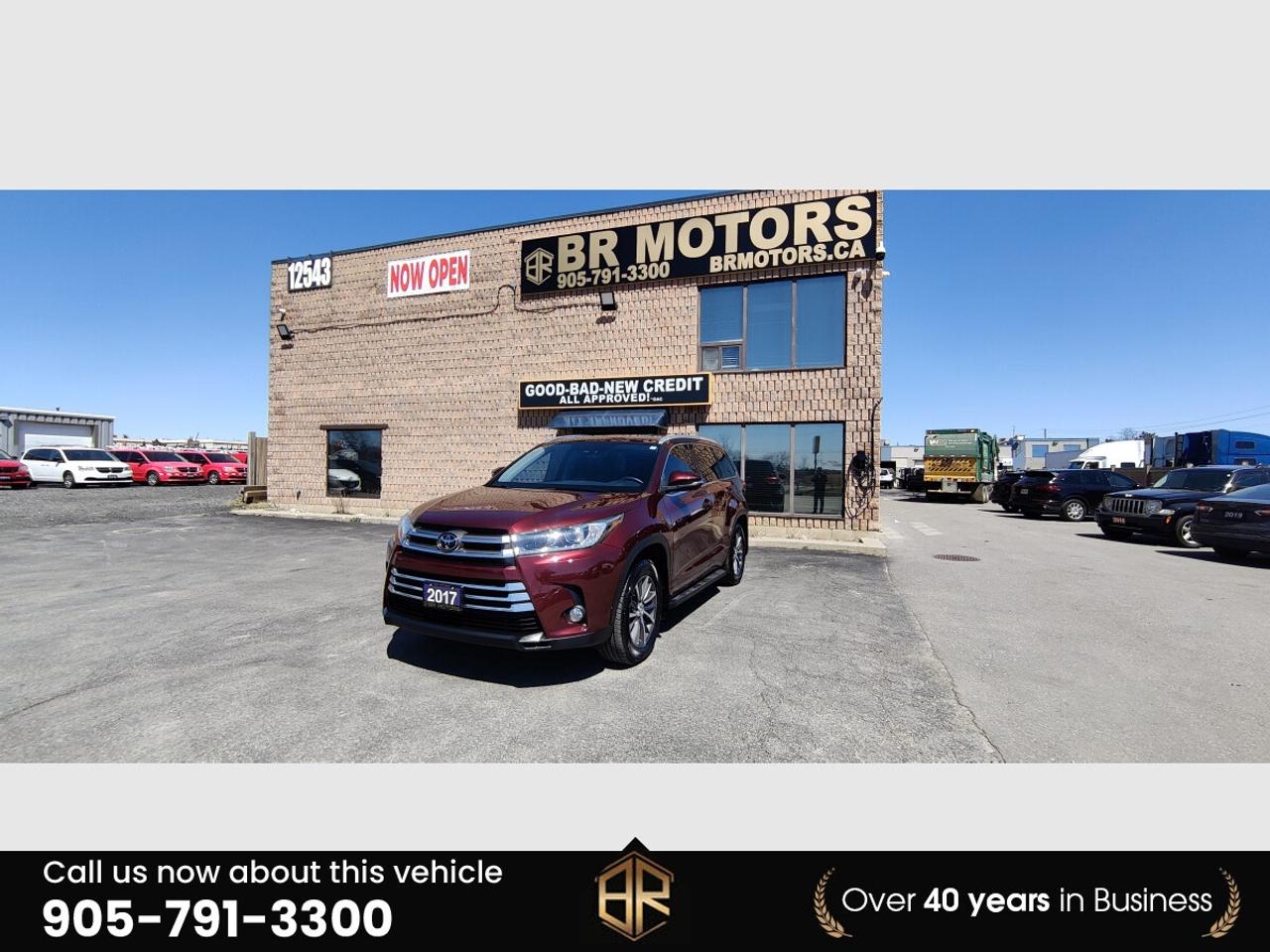 2017 Toyota Highlander XLE | Leather | Sun Roof | No Accidents Reported | Photo0