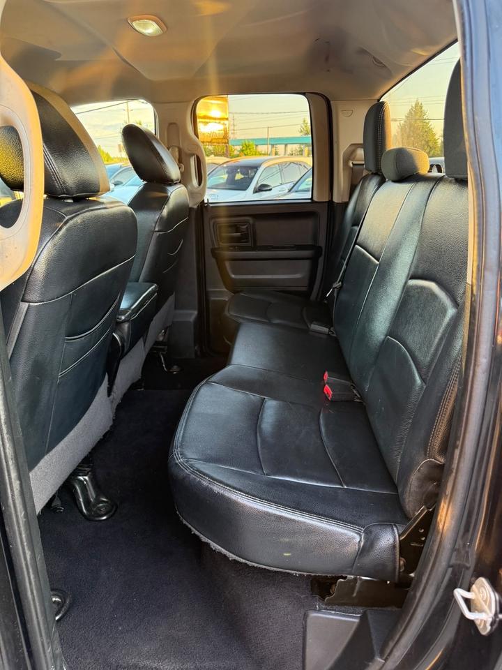2017 RAM 1500 Express Photo