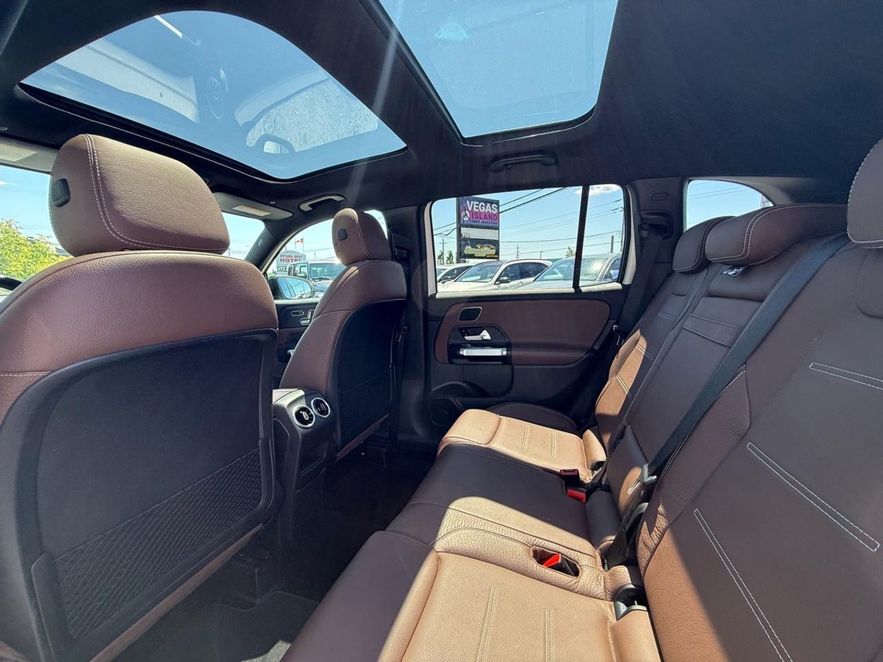 2020 Mercedes-Benz G-Class GLB 250 Photo