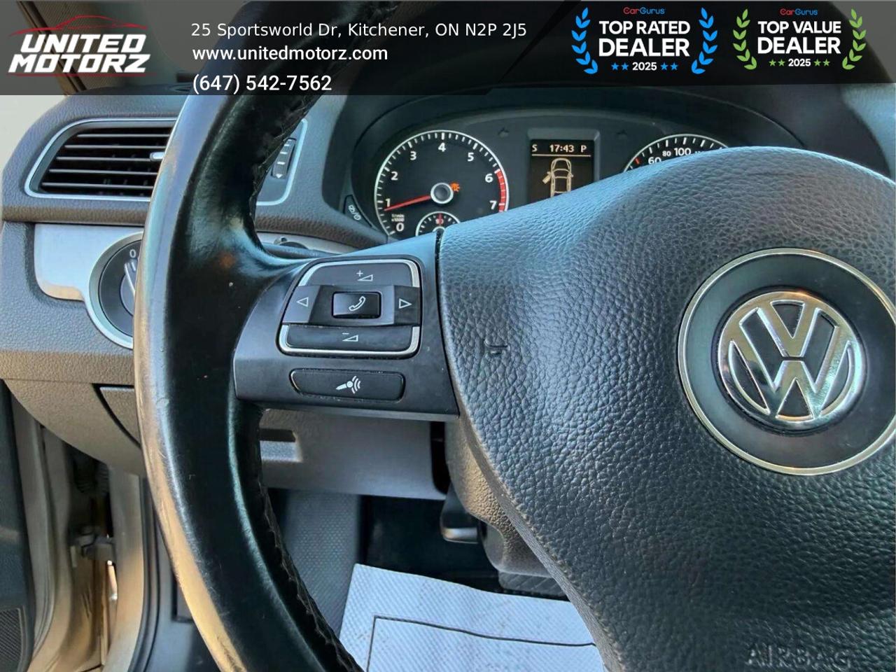2015 Volkswagen Passat TSI Auto Trendline 4dr Sdn 1.8L FWD~SAFETY CERTIFI Photo