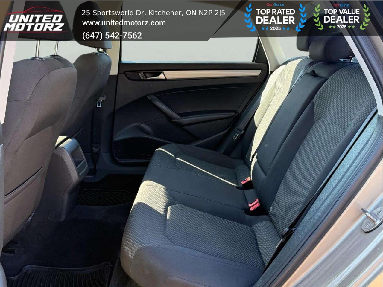 2015 Volkswagen Passat TSI Auto Trendline 4dr Sdn 1.8L FWD~SAFETY CERTIFI Photo