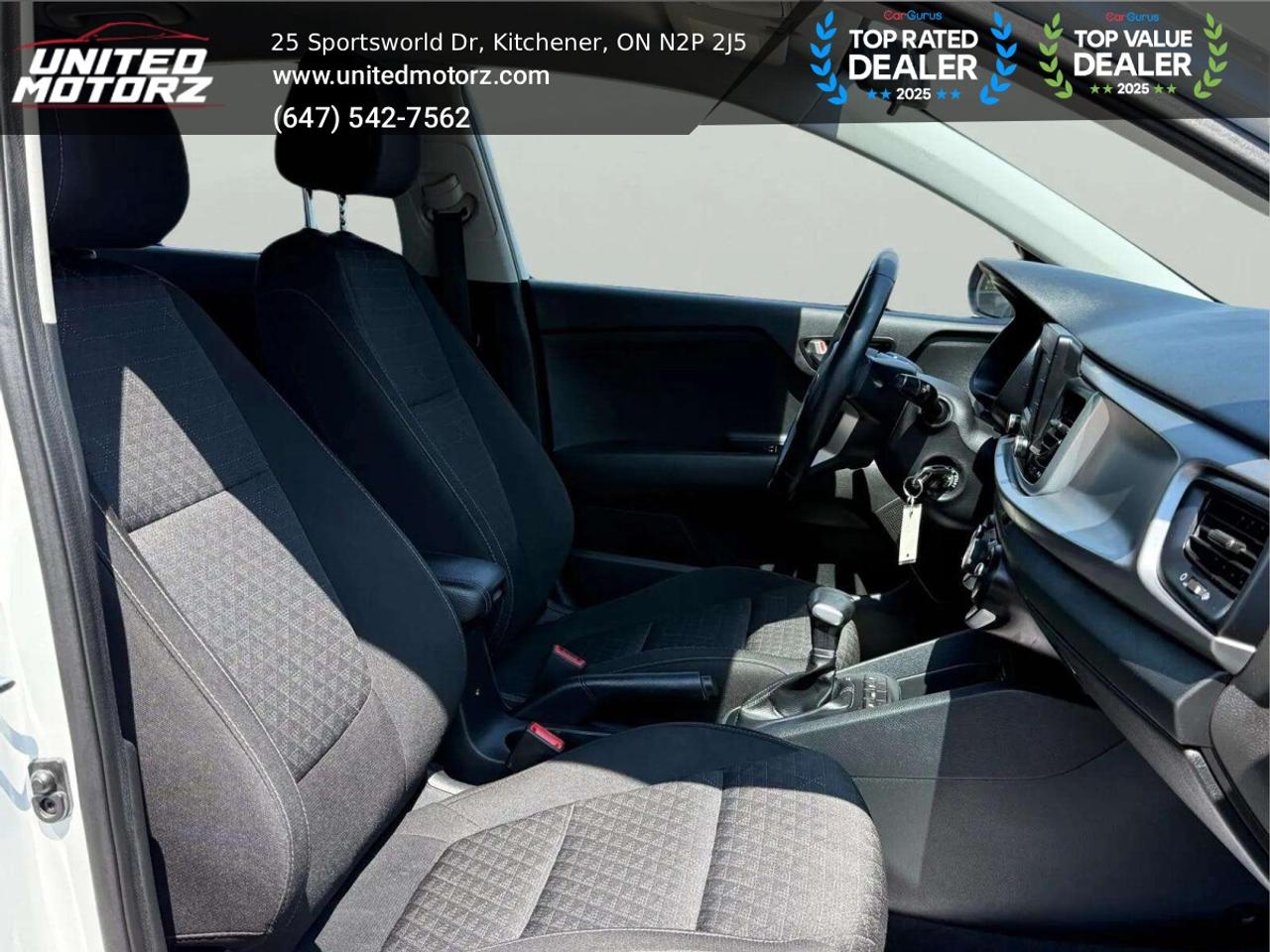 2020 Kia Rio LX+IVT AUTO FWD 1.6L~SAFETY CERTIFIED~LOW KILOMETE Photo