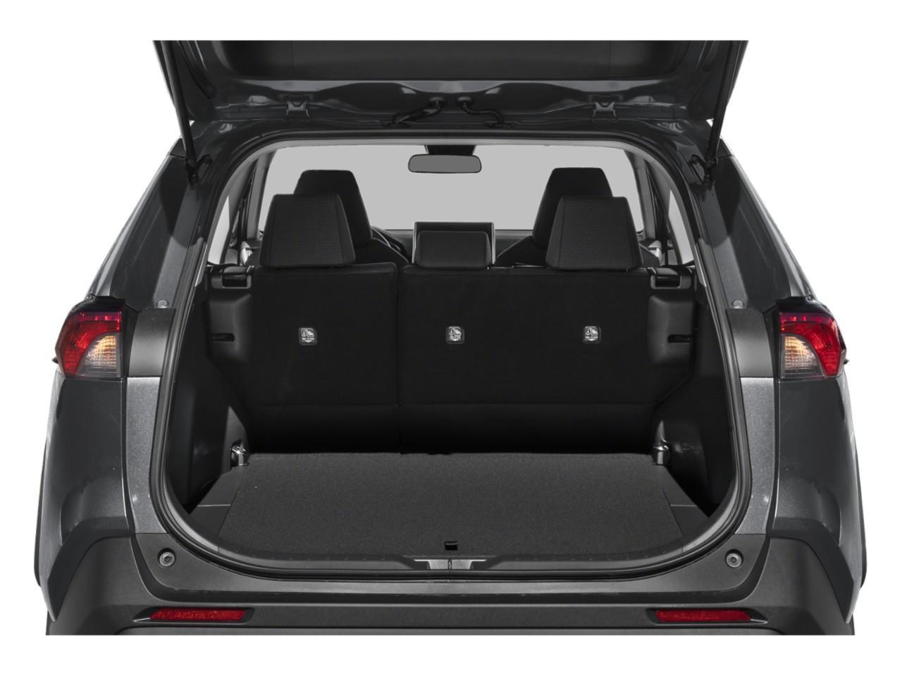 2025 Toyota RAV4 LE Photo