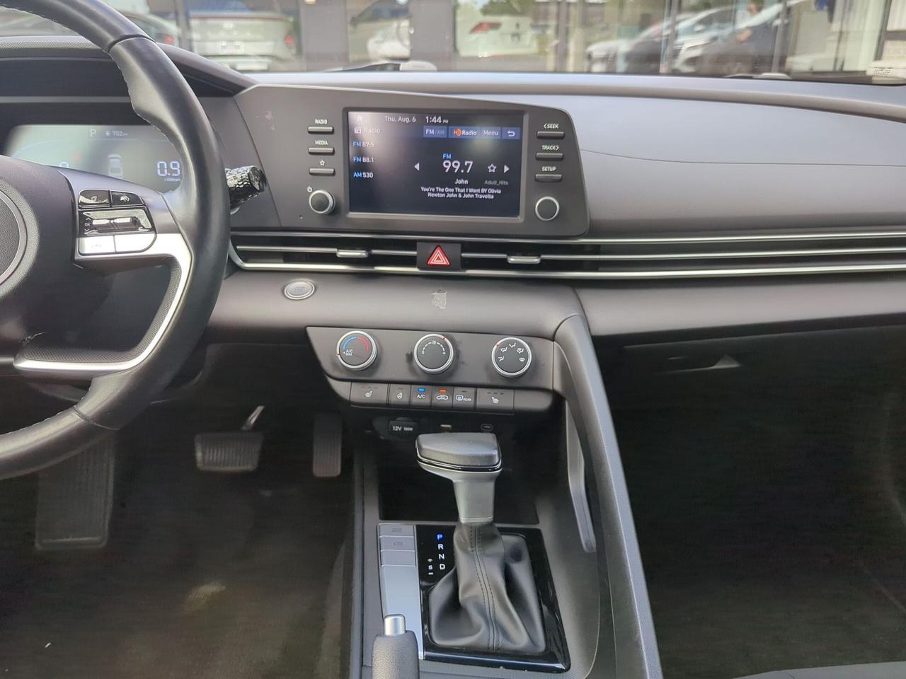 2024 Hyundai Elantra Preferred