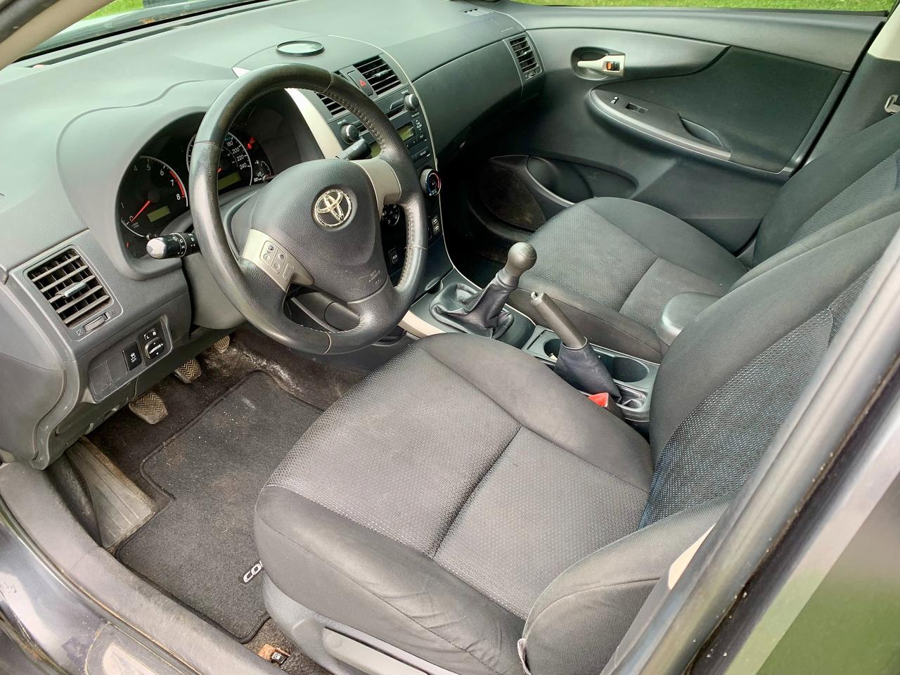 2010 Toyota Corolla 162KM 5 SPEED SUNRF CERTIFIED NEW BRAKES "S" EDTN Photo