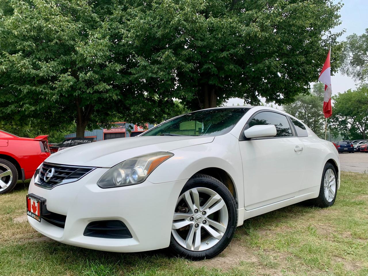 Used 2011 Nissan Altima LOW KM SNRF CERTIFIED NEW BRAKES LEATHER LOADED for sale in Guelph, ON