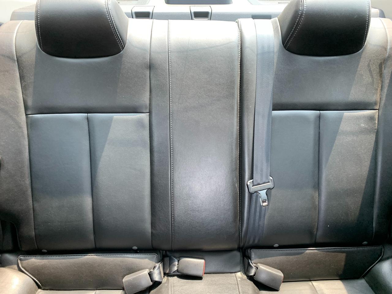 2011 Nissan Altima LOW KM SNRF CERTIFIED NEW BRAKES LEATHER LOADED Photo