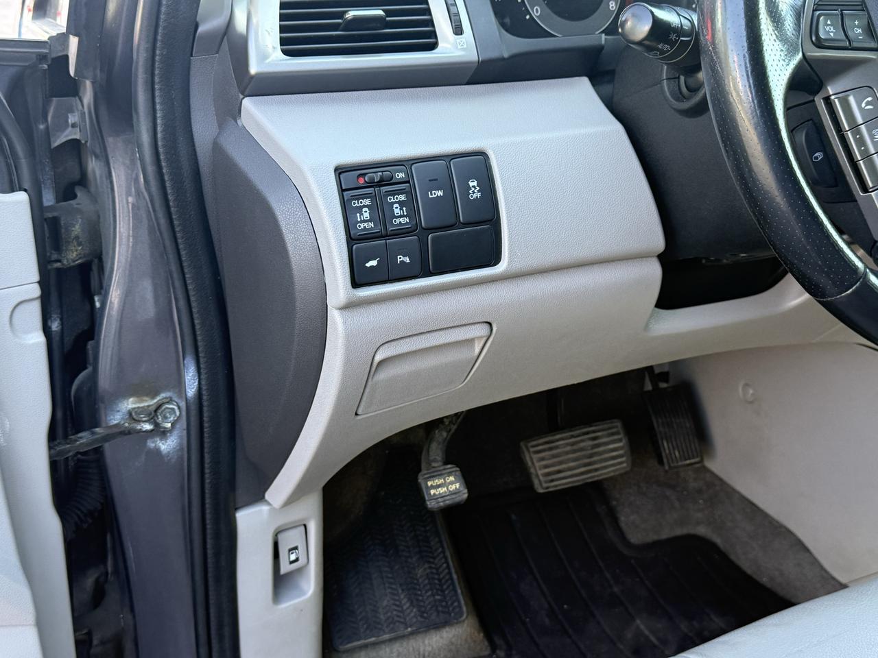 2016 Honda Odyssey Touring Photo