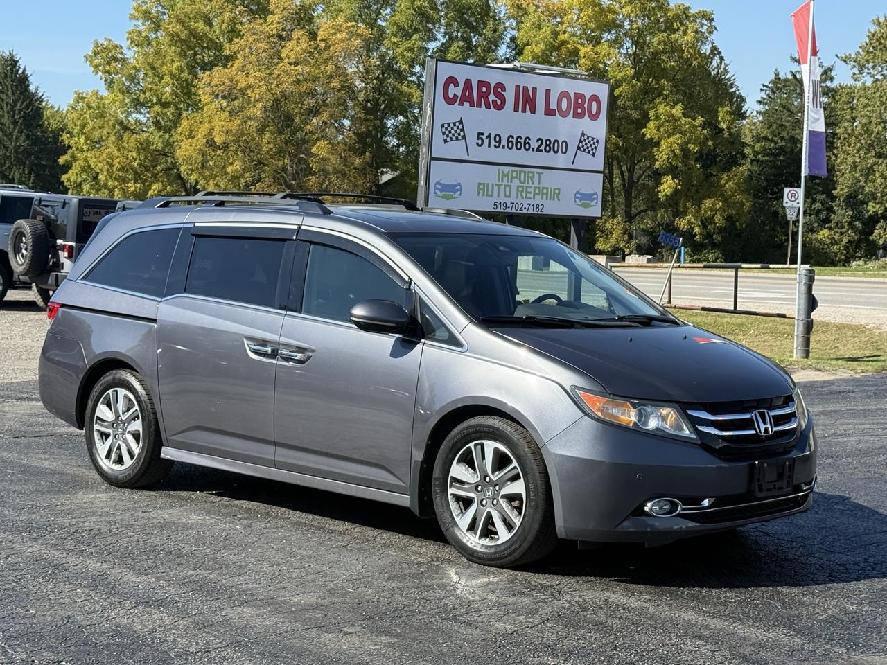 Silver 2016 Honda Odyssey Minivan Front-Wheel Drive Automatic