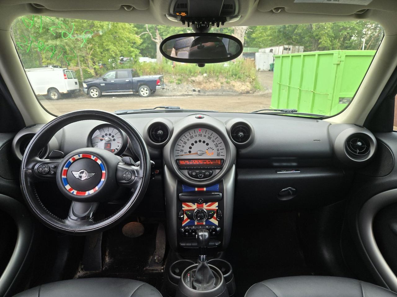 2011 MINI Cooper Countryman  Photo