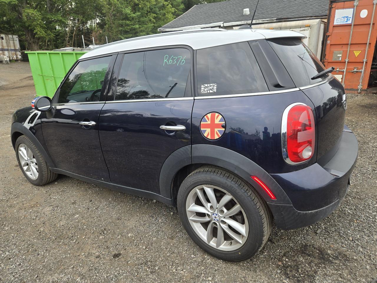2011 MINI Cooper Countryman  Photo