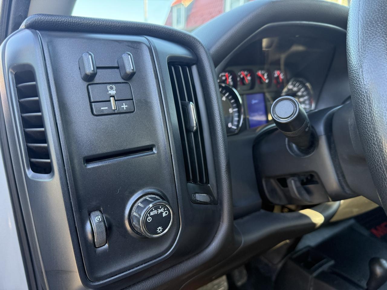 2017 GMC Sierra 1500 4WD DOUBLE CAB 143.5" Photo