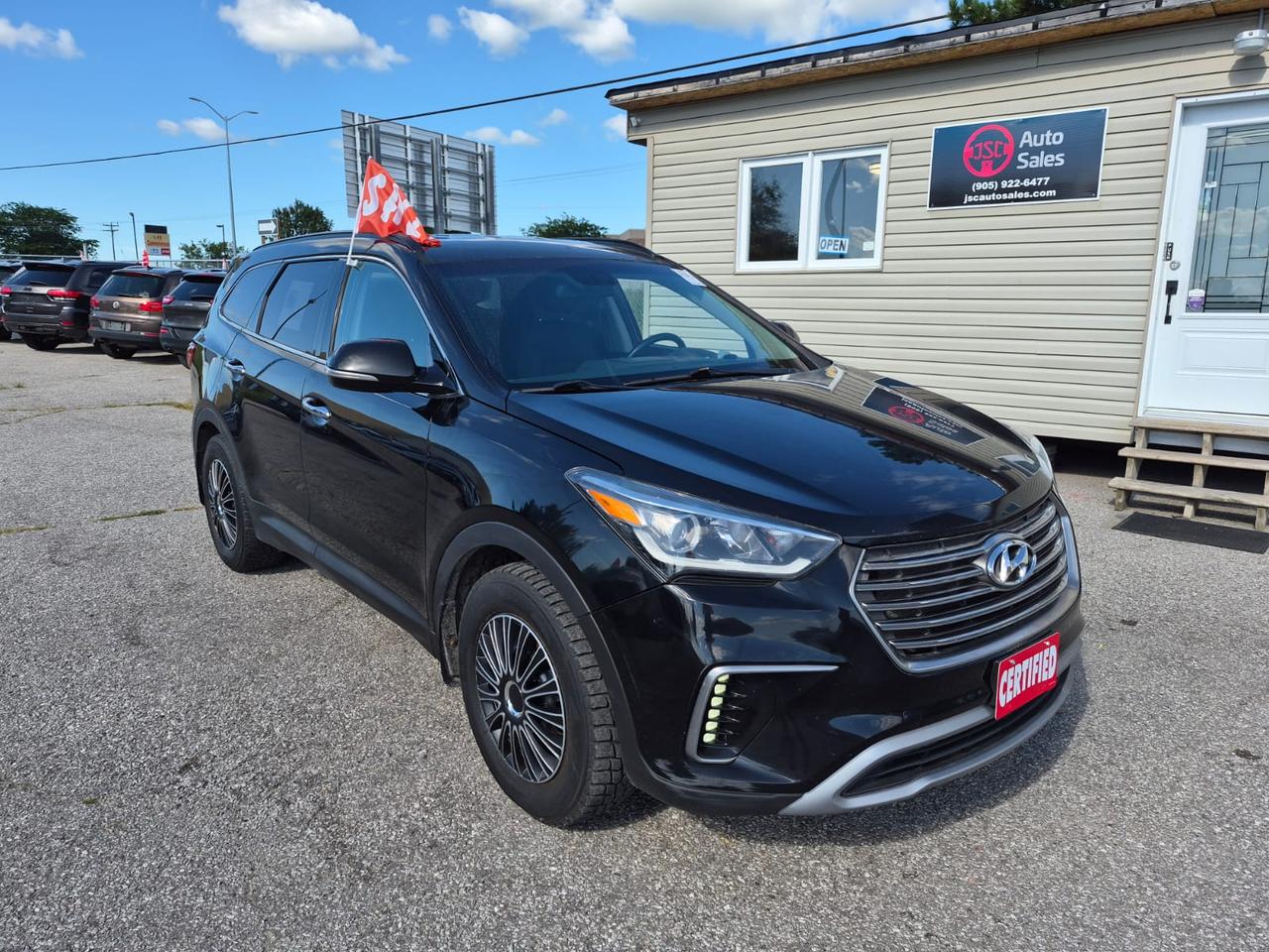 2018 Hyundai Santa Fe XL AWD Premium - Photo #1