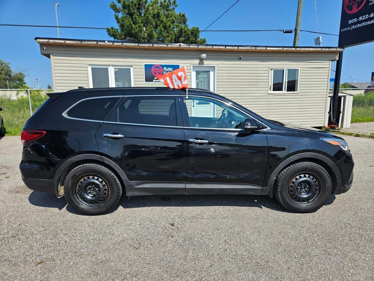 2018 Hyundai Santa Fe XL AWD Premium Photo