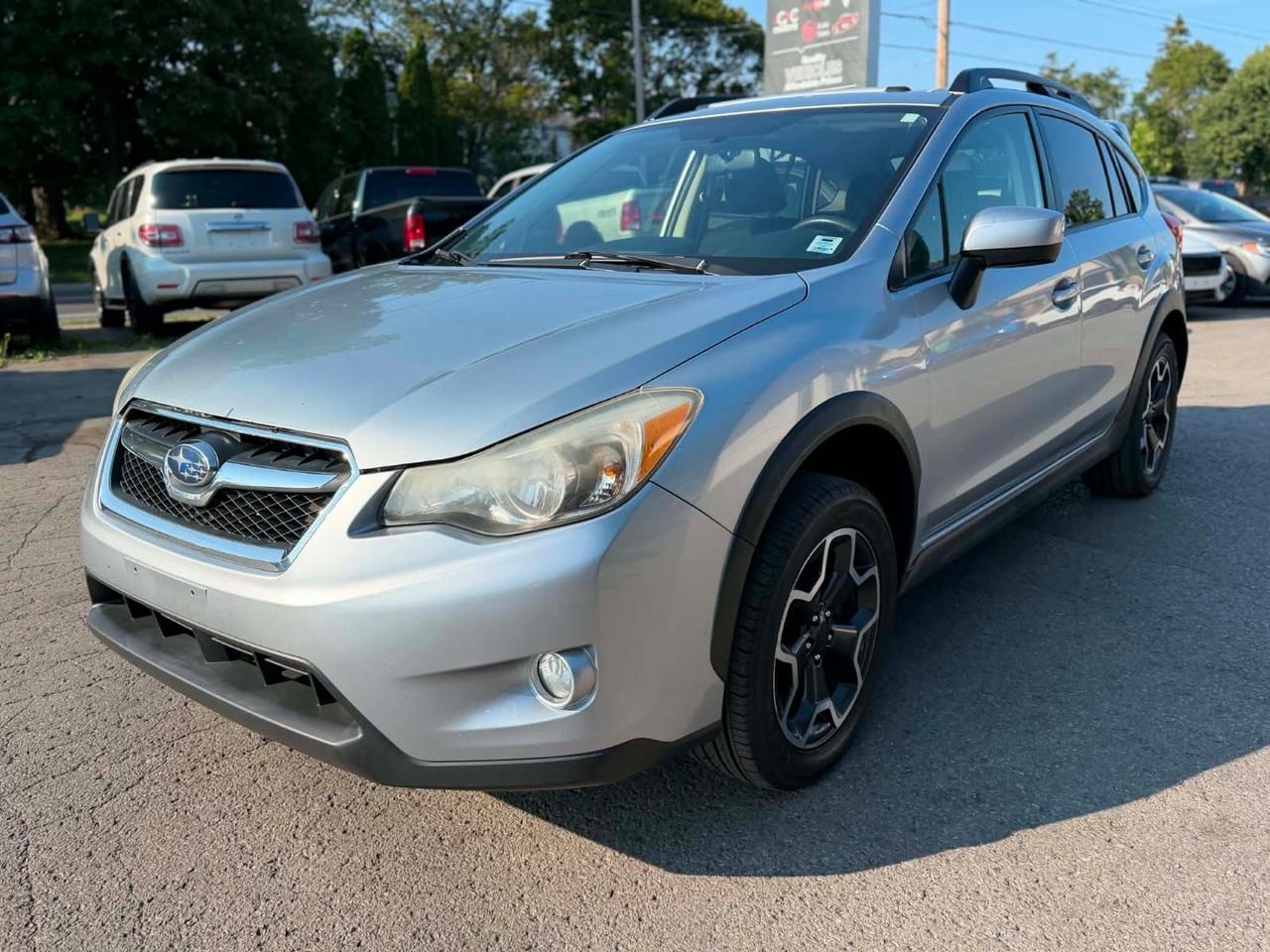 2015 Subaru XV Crosstrek 2.0i w/Touring Pkg Photo
