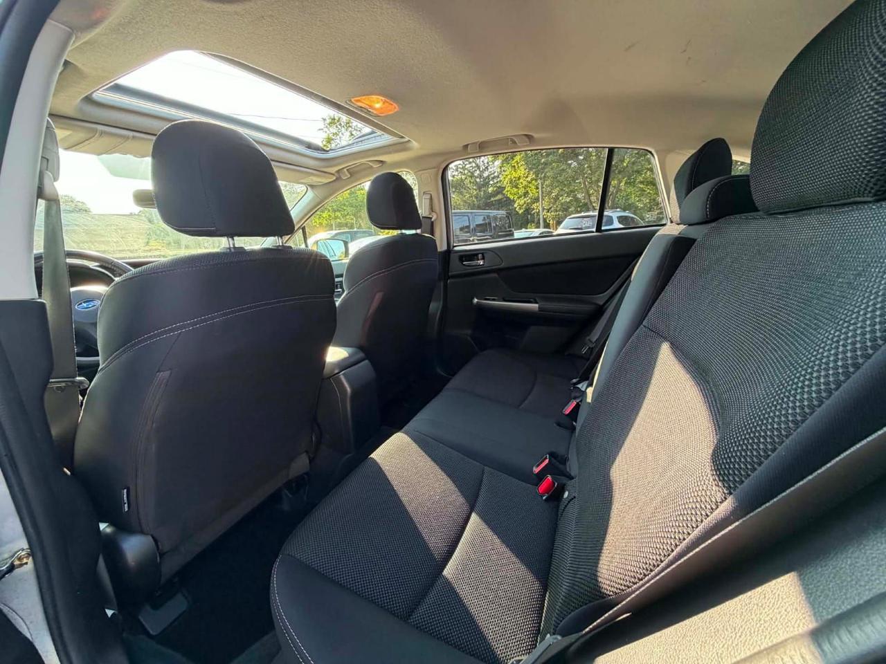 2015 Subaru XV Crosstrek 2.0i w/Touring Pkg Photo