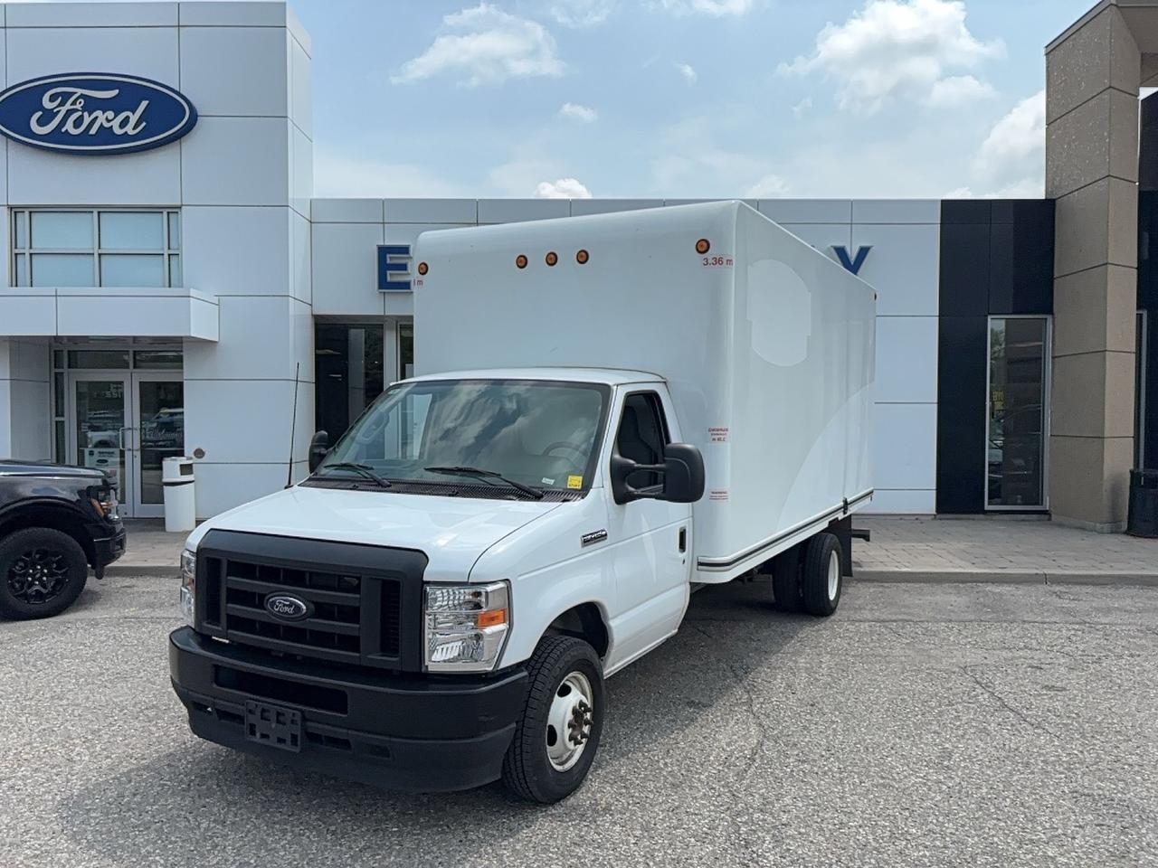 Used 2025 Ford E-Series Cutaway E-450 DRW 176